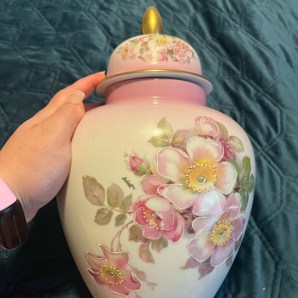 Royal Crown Vintage Pink Floral Ginger Jar with Gold Accent